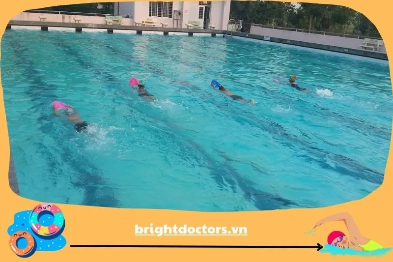 CLB Bơi Lội Tân Châu