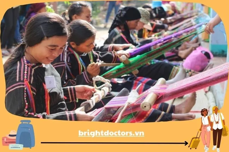 Làng Dệt Thổ Cẩm Châu Giang