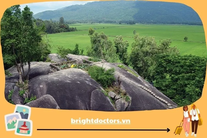 Thuỷ Đài Sơn (Núi Nước)