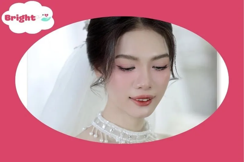 Địa Chỉ Dạy Make Up An Giang - NGOAN Makeup