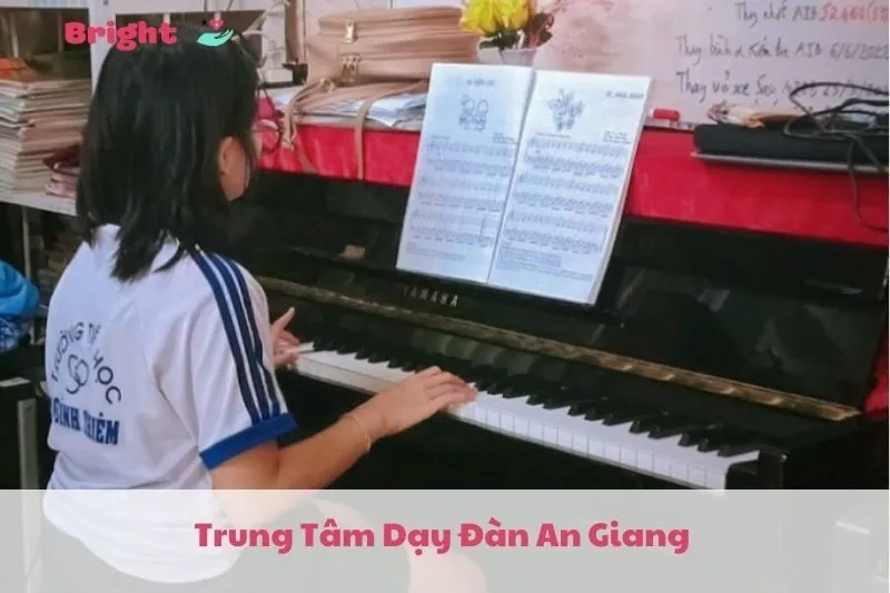 Top 5 Trung Tâm Dạy Đàn An Giang 2025: Học Viện Âm Nhạc Harmonia, Nghệ Thuật Đương Đại, Sáng Tạo